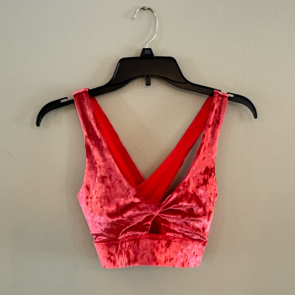 Fabletics Red Velvet Bra Size Small